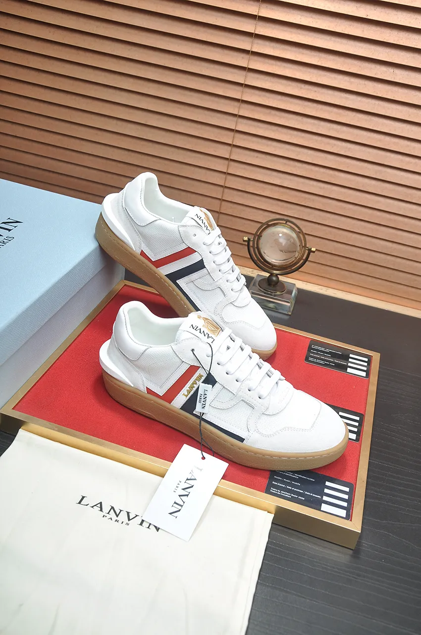 Men's men's shoes💰540💶[LANVIN] The latest lace-up fashionable casual couple sneakers, high-quality CLAY couple series‼ ️ The latest trendy products of the season 🌈Many bloggers have planted grass and purchased the original open-mold customization. The upper and outsole are sewn with mark threads without edge sealing. A variety of material splicing combination design. Very versatile for fashionable and casual wear. Comfortable on the feet. Self-recommended. Upper cowhide + cow suede + breathable mesh lining. Foot-padding cowhide. Exclusive original open-mold clear logo rubber outsole ⚠️Couple standard size 36-40 for women and 38-44 for men.